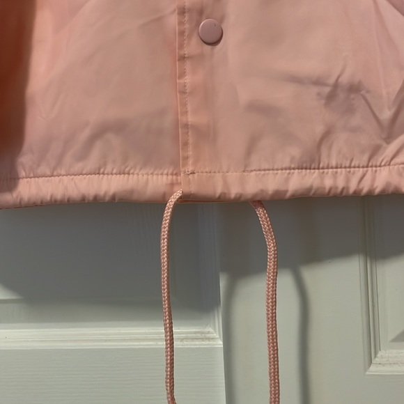 OBEY Windbreaker - Picture 4 of 5